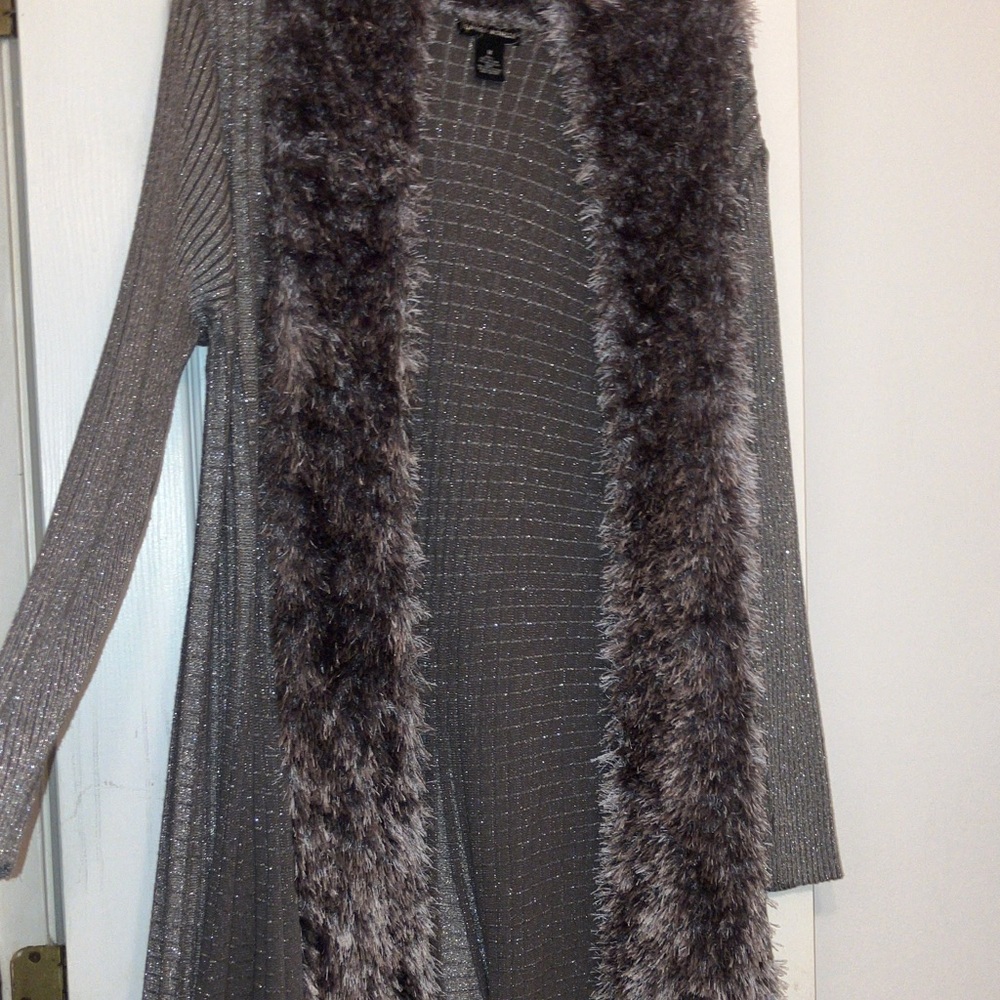 Lauren Michelle Shimmering Gray Cardigan with Faux Fur